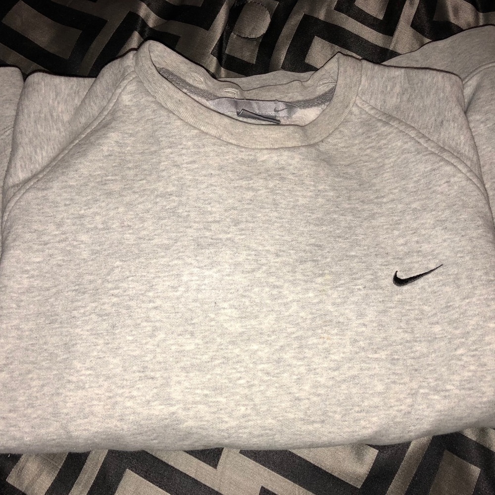 Nike grey sweater, cuts